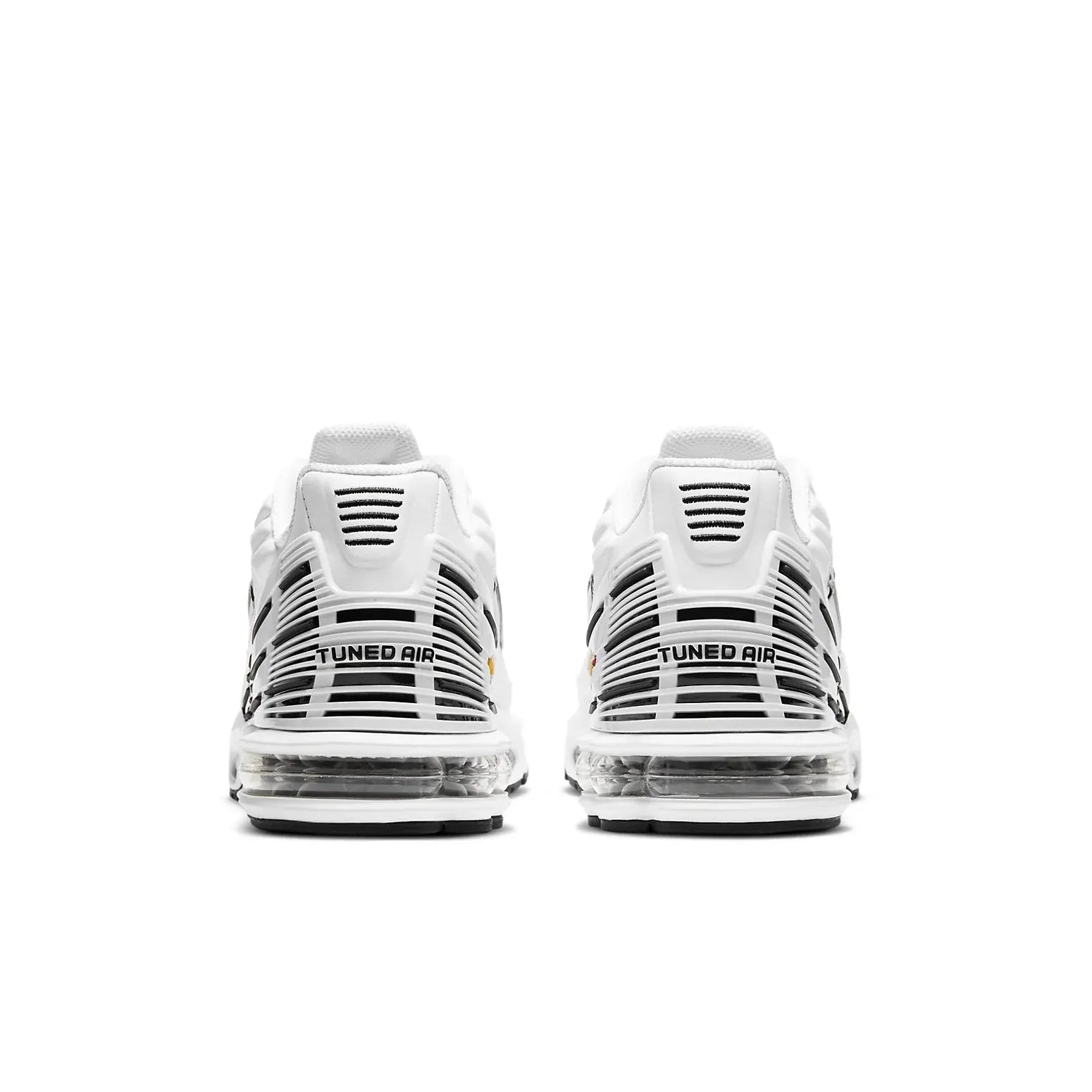 Air Max Plus 3 Black White Parte Traseira