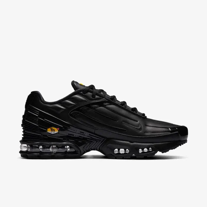 Air Max Plus 3 Triple Black Parte Lateral Direita