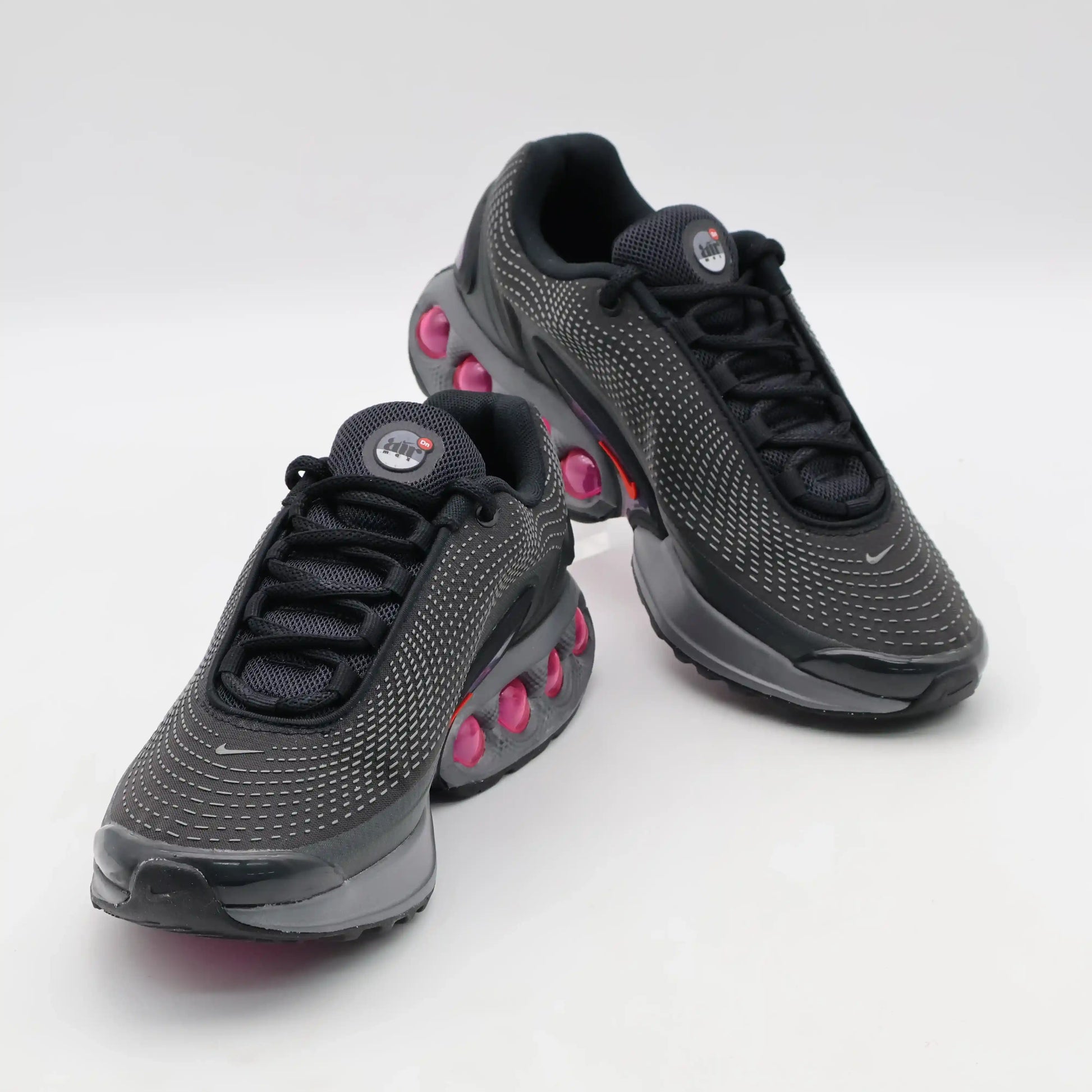 Nike Air Max DN All Night Par Visto de Frente