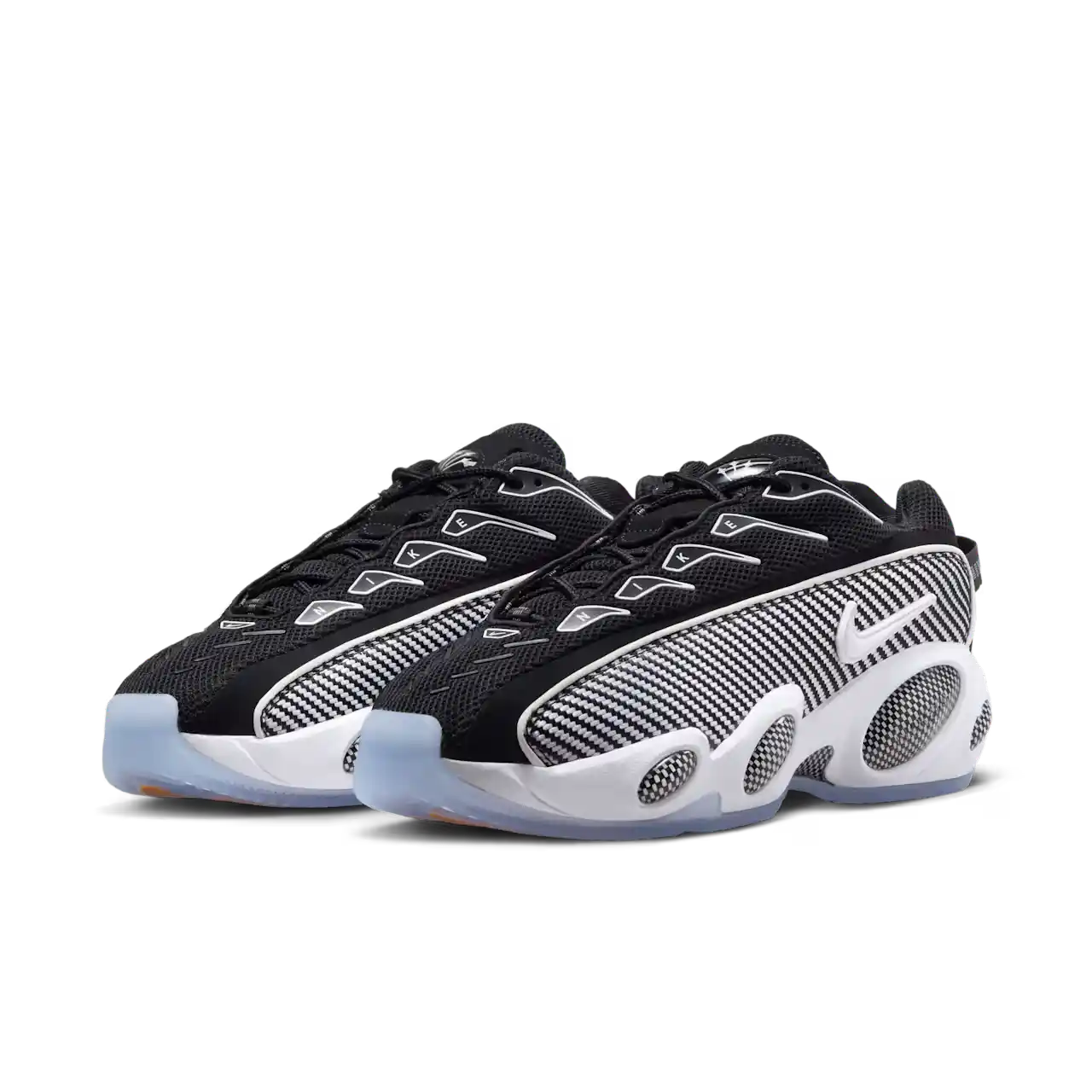 Nike x Nocta Glide Preto e Branco Par de Frente