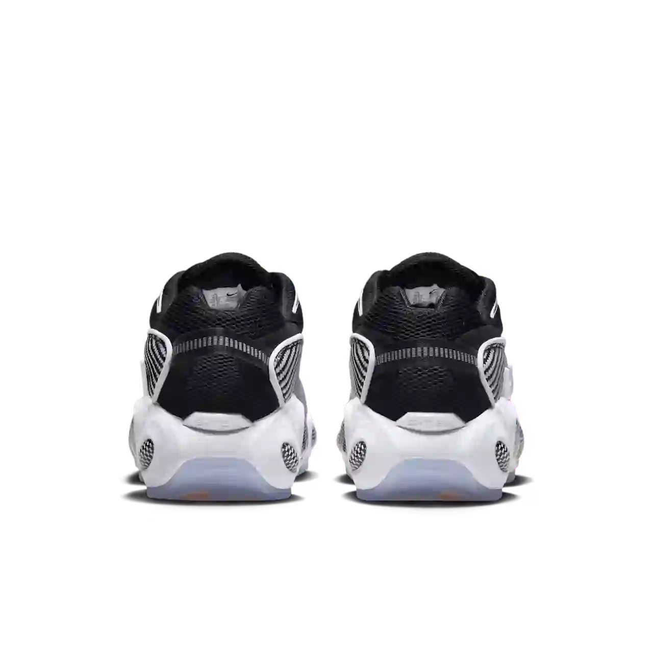 Nike x Nocta Glide Preto e Branco Parte Traseira