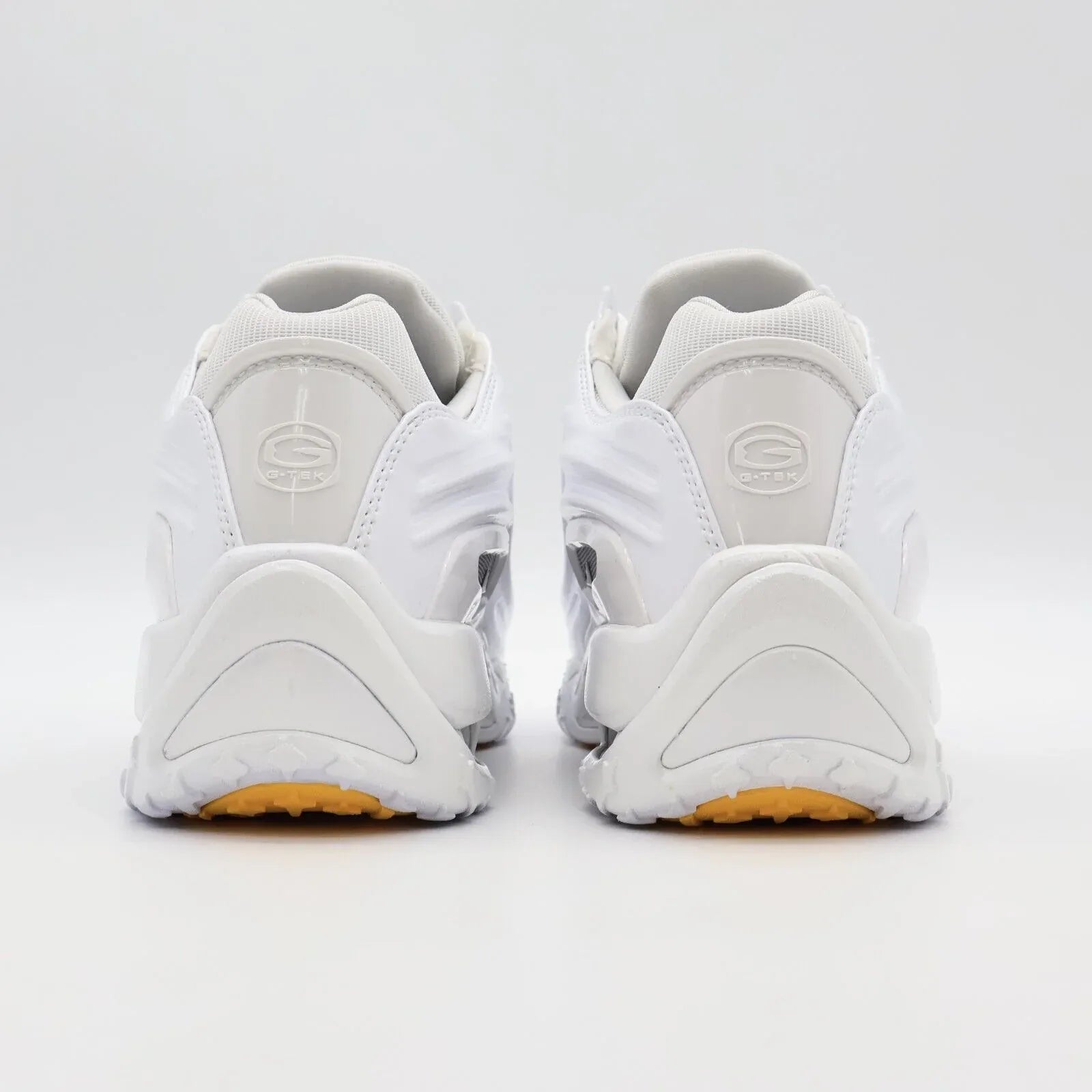 Nike x Nocta Hot Step 2 Total White Parte Traseira Branca