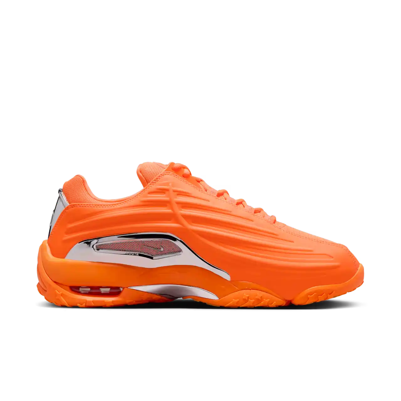 Nike x Nocta Hot Step 2 Total Orange Parte Lateral Direita