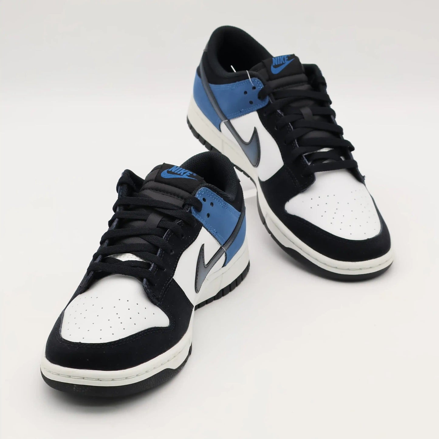 Tenis Nike Dunk Low Industrial Blue Par Na Frente