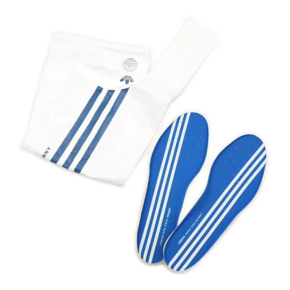 Tênis Azul Adidas Gazelle Indoor x Bad Bunny San Juan com Palmilha Azul e Acessórios da Adidas