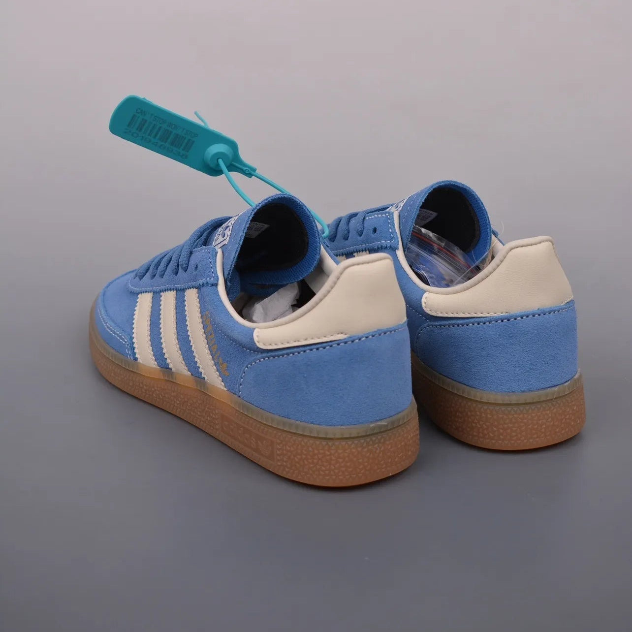 Tênis Azul Adidas Spezial Light Blue Par pela Parte Traseira
