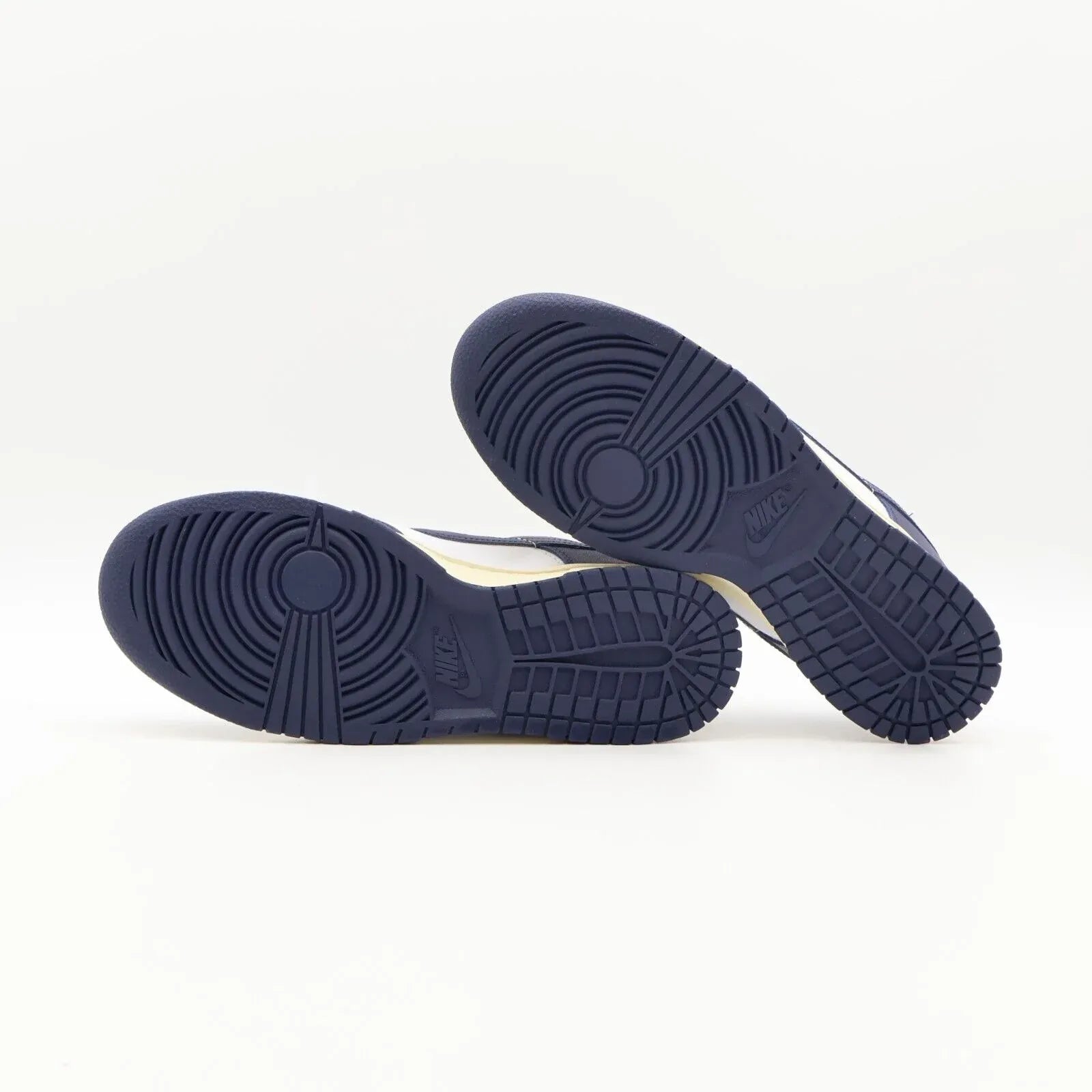 Tenis Azul Marinho Dunk Low Vintage Navy Parte Do Solado