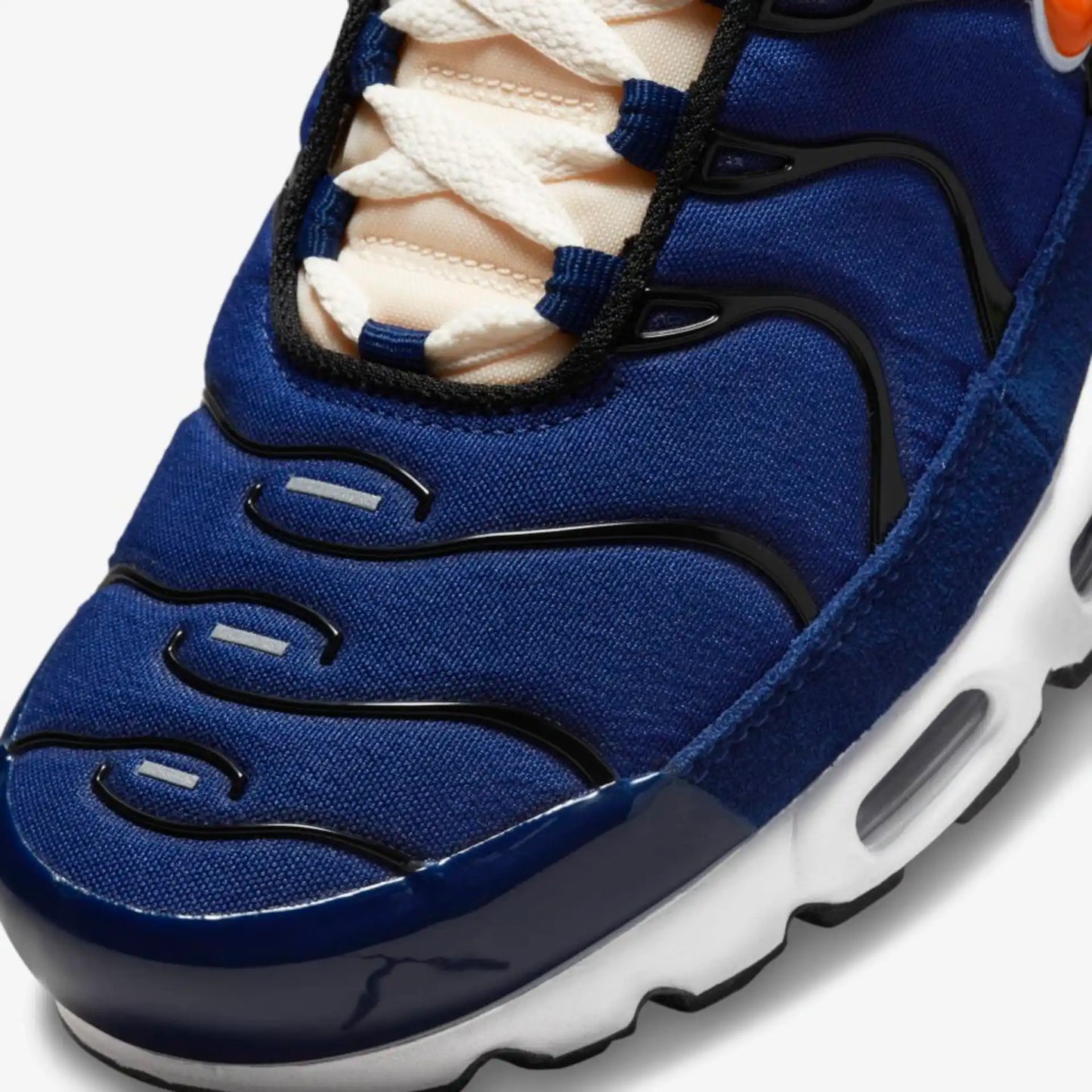 Air Max TN Plus "Running Club"