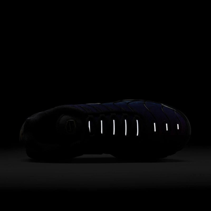 Air Max TN Plus 25th Anniversary Brilhando no Escuro