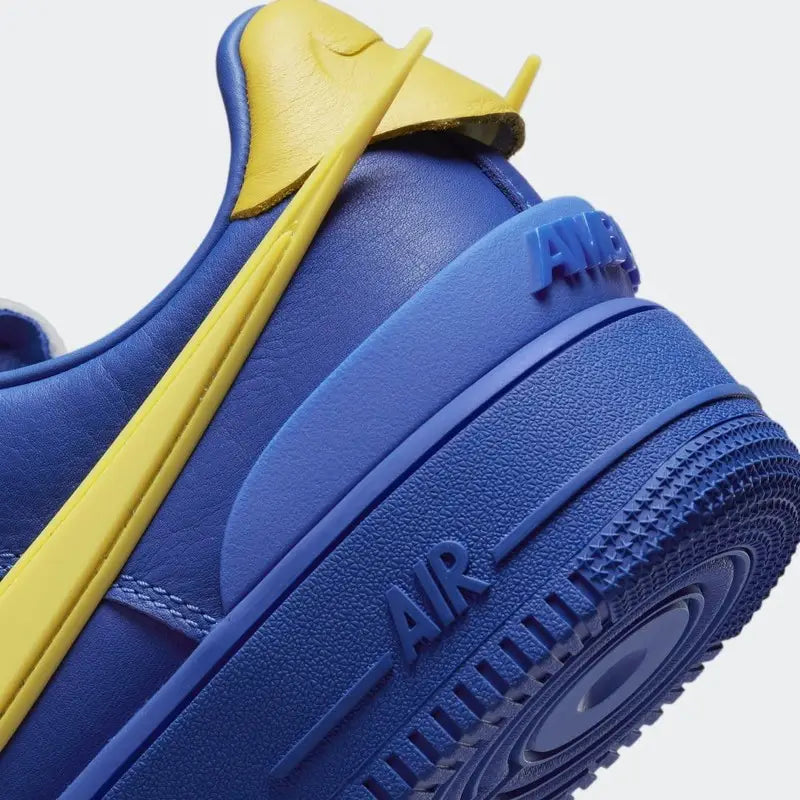 Nike Air Force 1 Low SP x Ambush Game Royal Detalhes da Parte Traseira