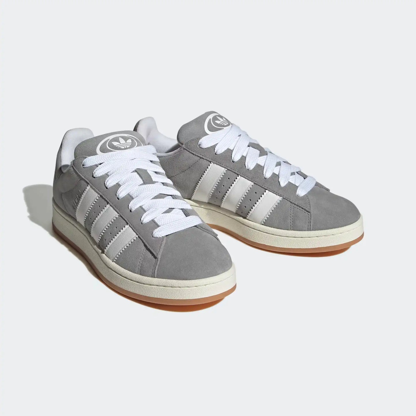 Tênis Cinza Adidas Campus 00s Grey Par Visto de Frente