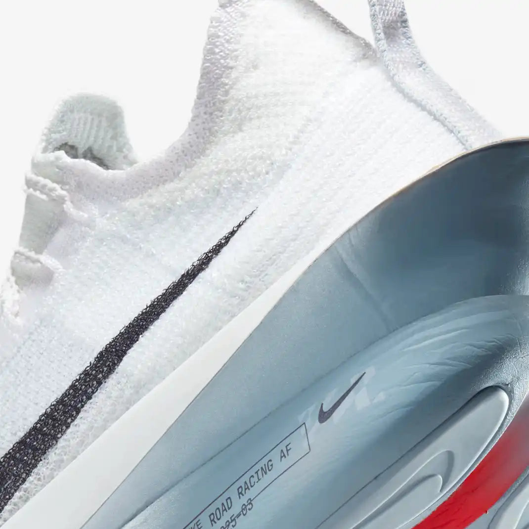 Tênis de Corrida Nike Air Zoom Alphafly 3 White Pure Platinum Parte Traseira em Detalhes