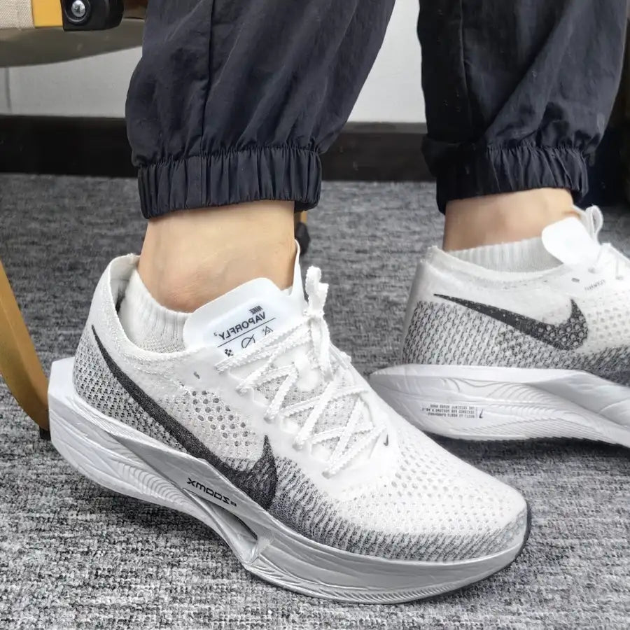 Nike Air Zoom Vaporfly NEXT% 3 White Particle Grey