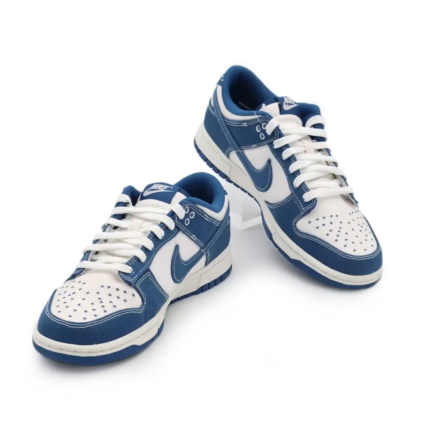 Tênis Jeans Nike Dunk Low Sashiko Industrial Blue Par Visto de Frente