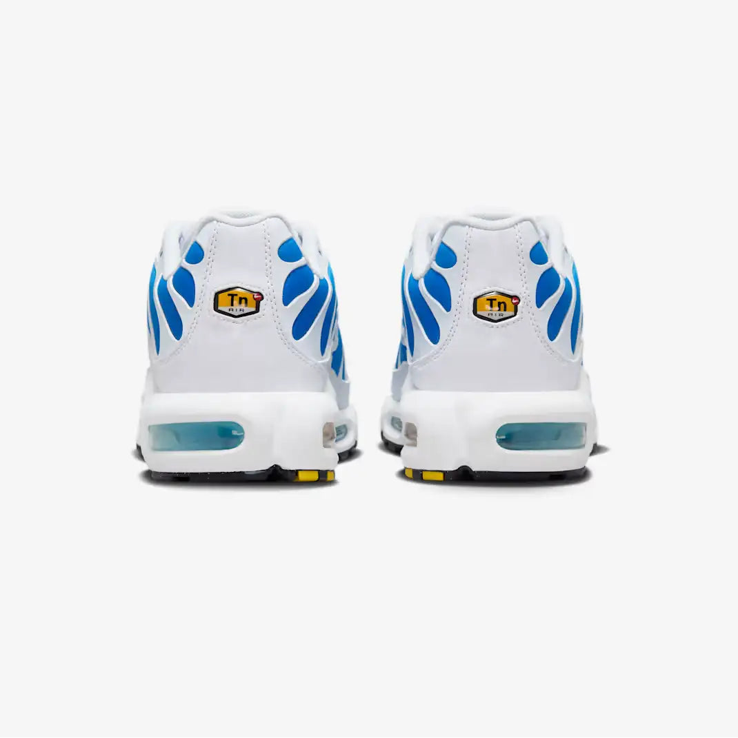 Tênis Azul com Branco Nike Air Max TN Plus Battle Blue Parte Traseira