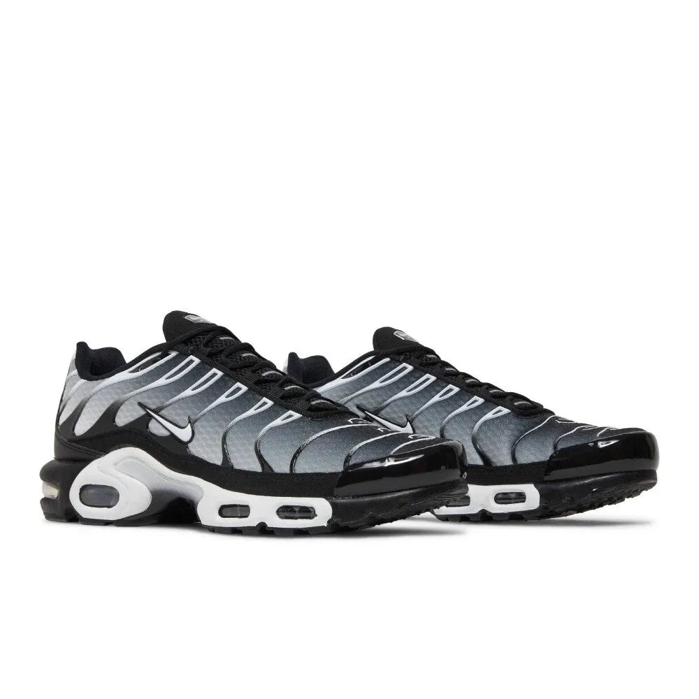 Nike Air Max Tn Black Metallic Silver Par Visto de Frente