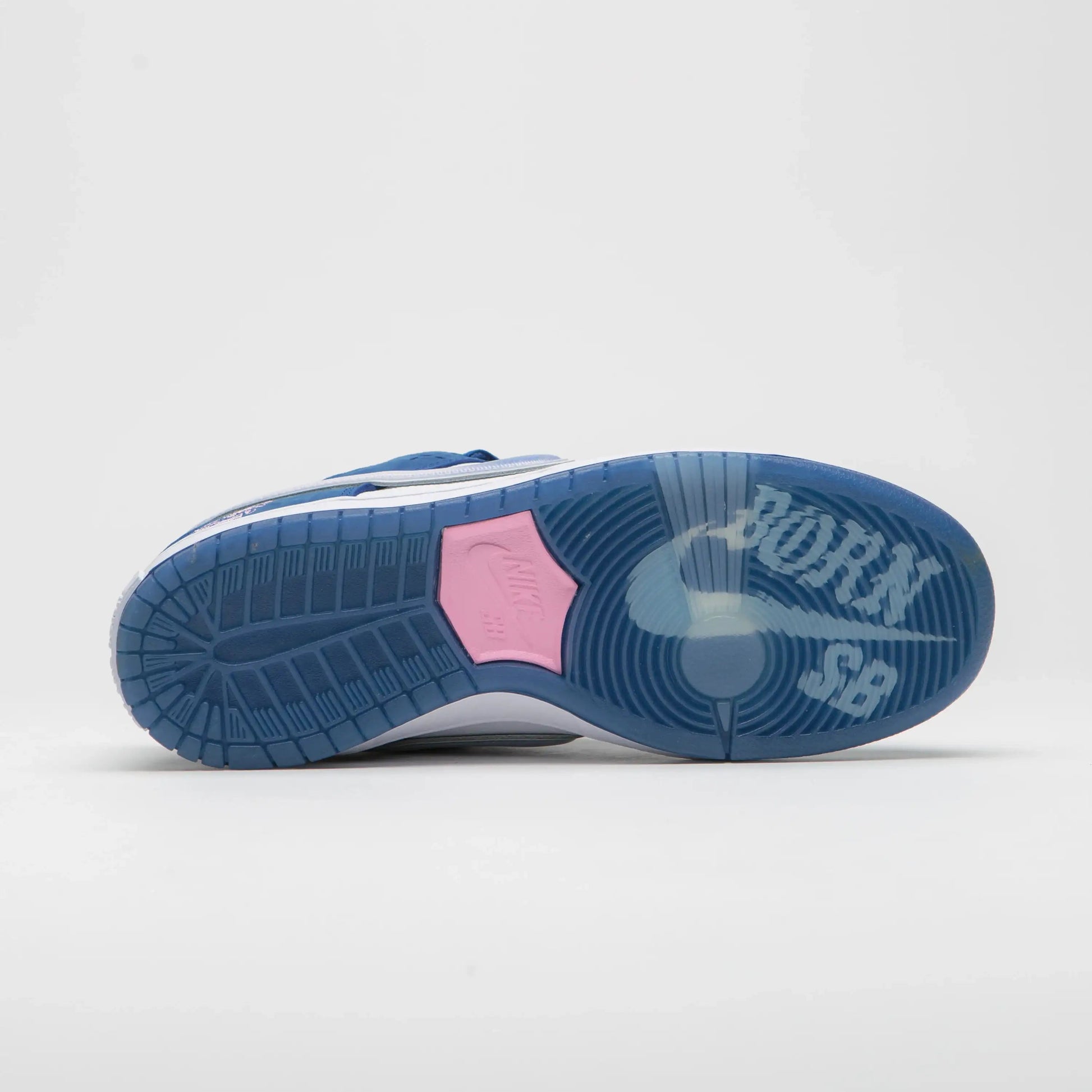 Tênis Nike Azul Dunk Low Born x Raised Block At a Time Parte do Solado Azul Born Sb