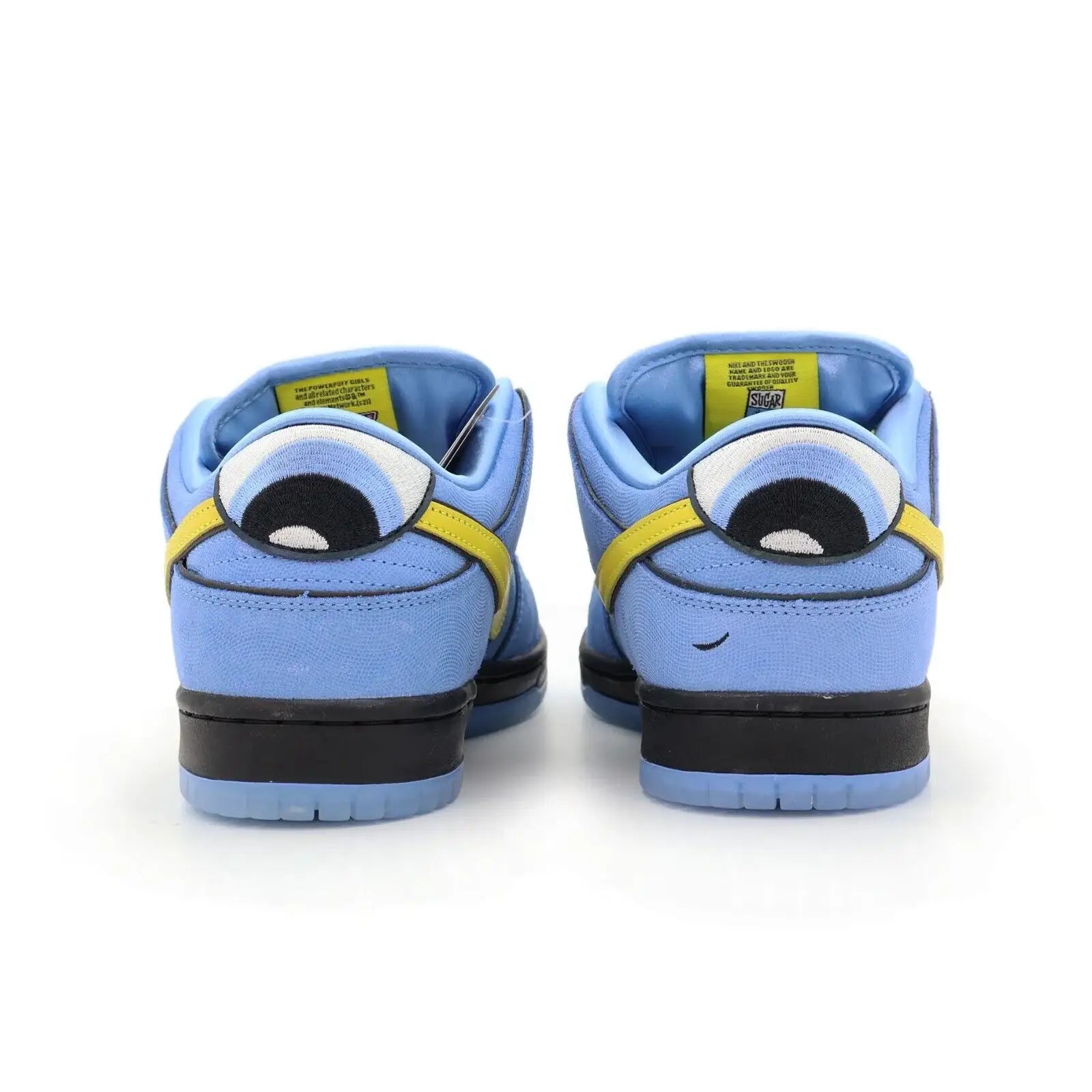 Tênis Nike Azul Dunk Low Meninas Super Poderosas Lindinha Vista da Parte Traseira com os Olhos Iconicos da Cor Azul