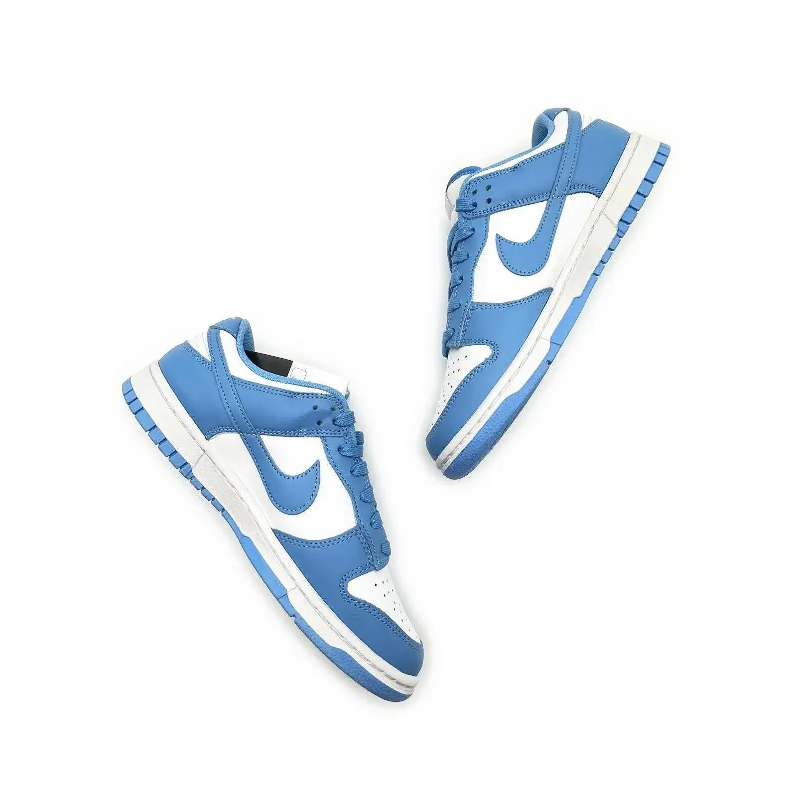 Tenis Nike Azul Dunk Low UNC Par Visto Por Cima