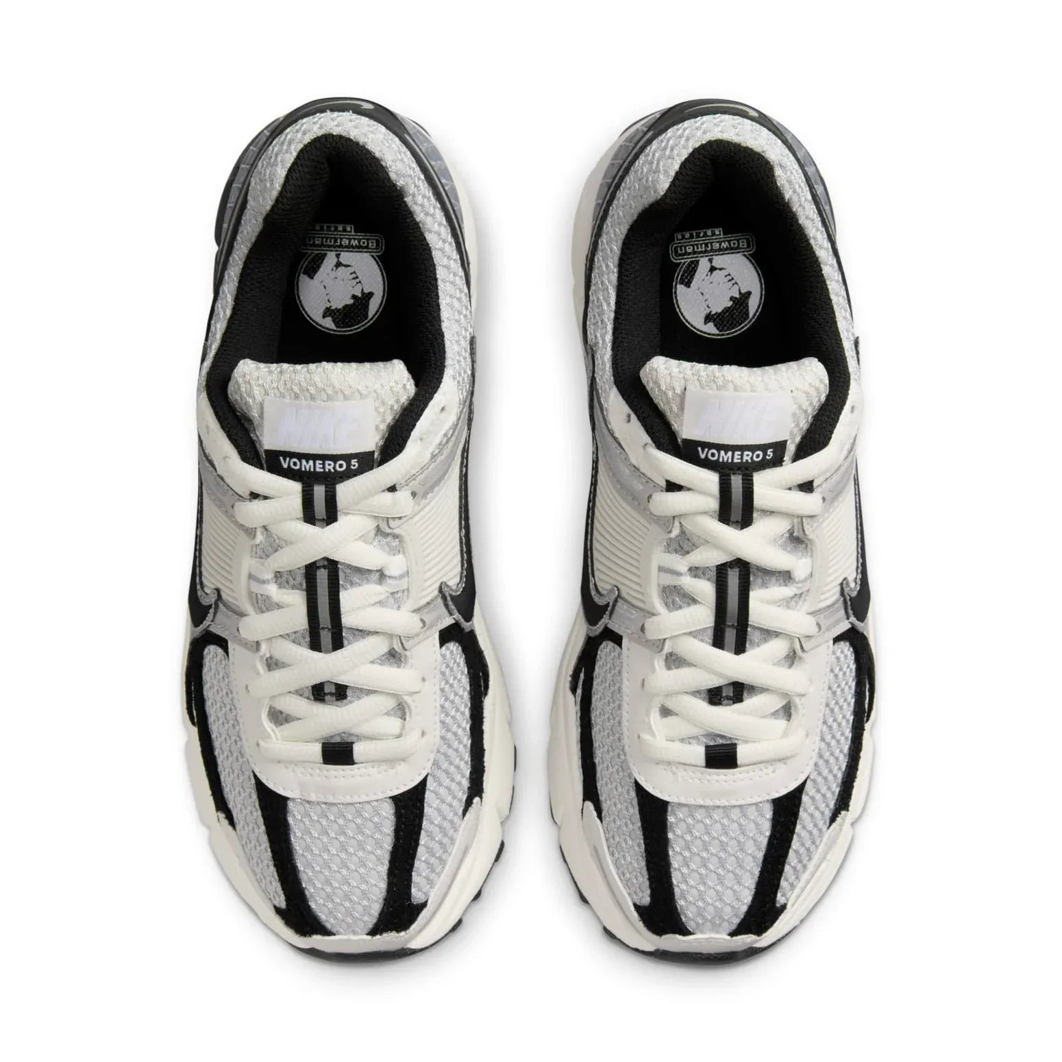 Tênis Branco com Preto Nike Zoom Vomero 5 Photon Dust Black Par Visto Por Cima