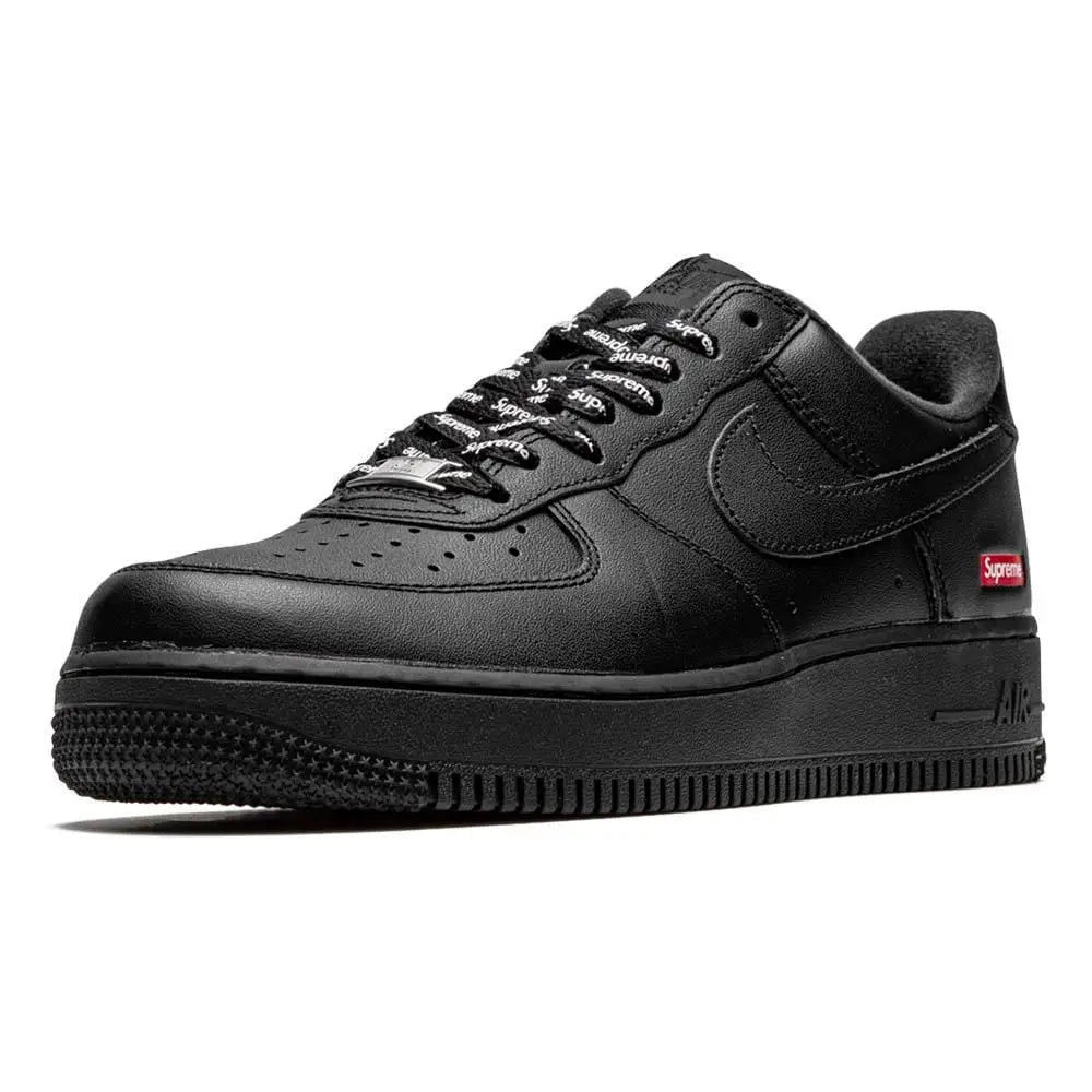 Nike Air Force 1 Low Supreme Black Parte Frontal Em Detalhes