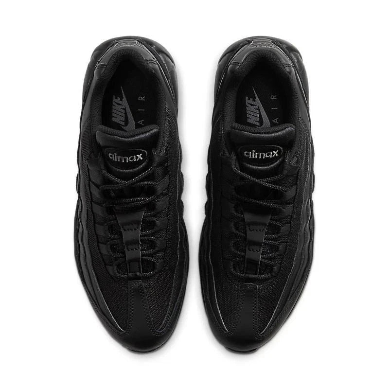 Tênis Preto Nike Air Max 95 Essential Triple Black Par Visto Por Cima