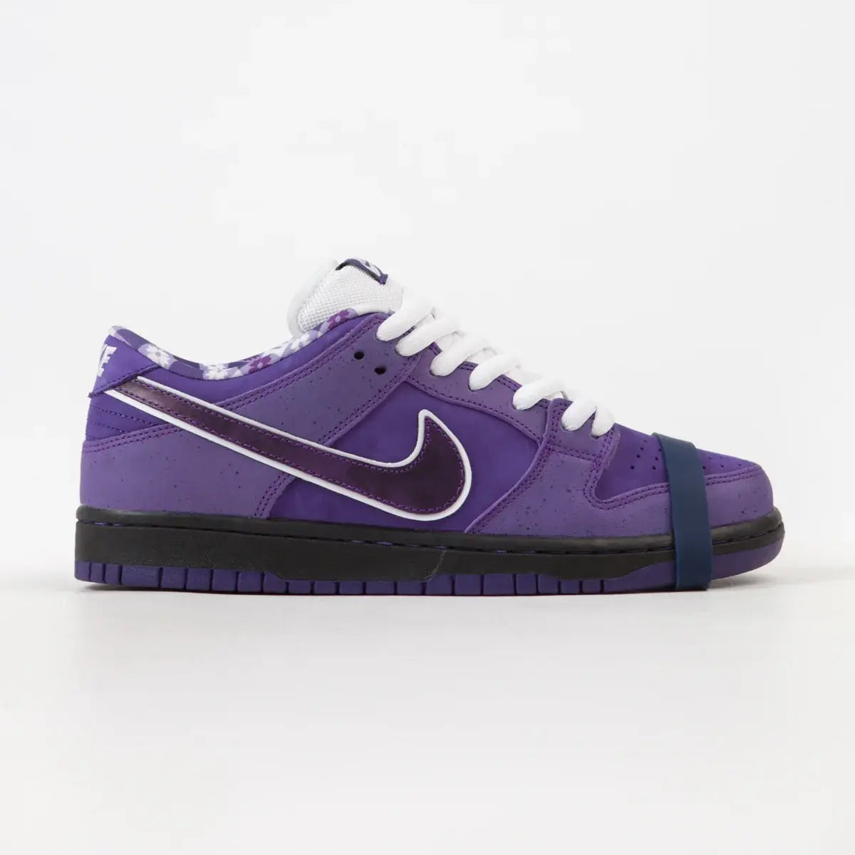 Tênis Nike Roxo Dunk Low Concepts Lobster Purple Visto de Lado