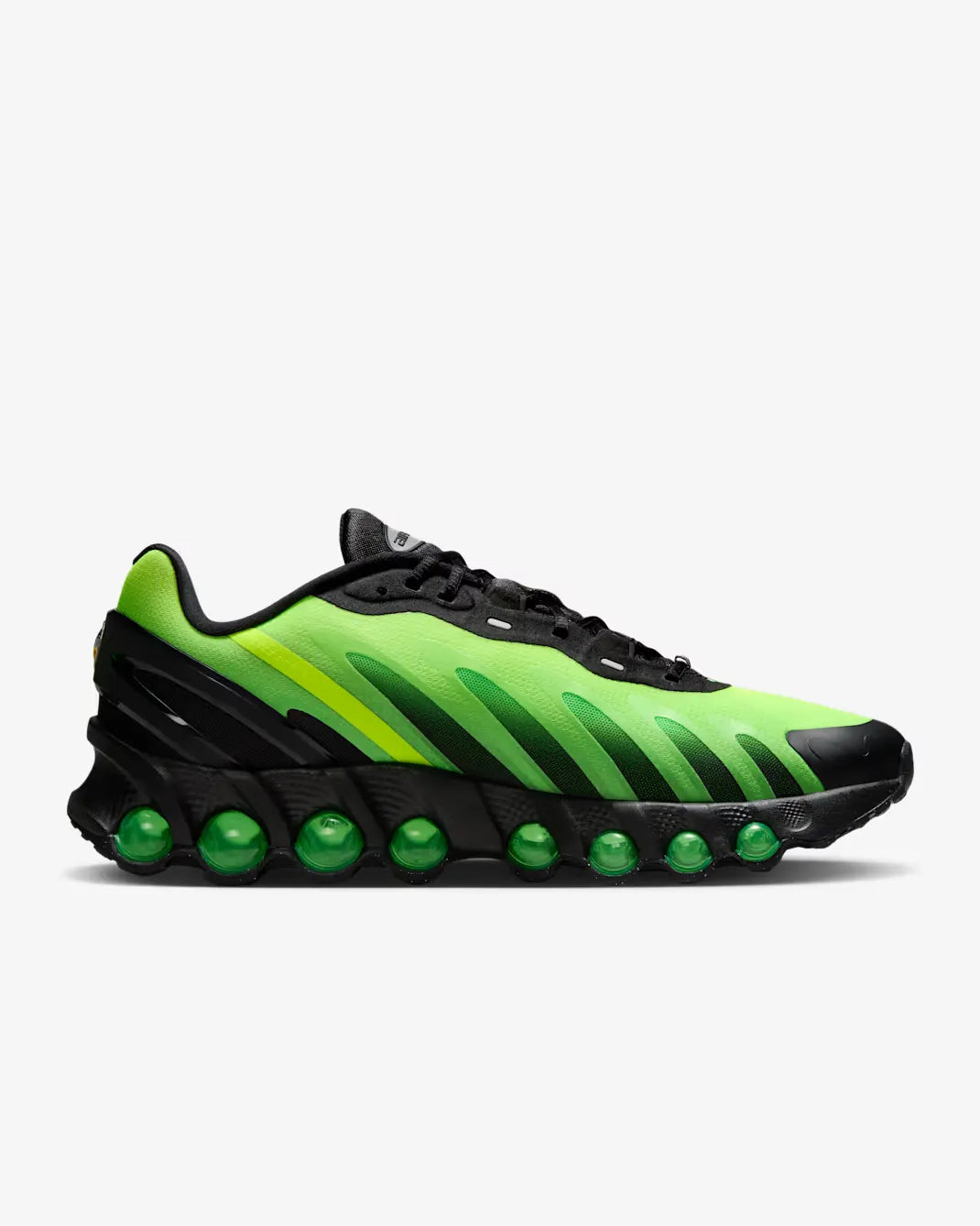 Tênis Verde Com Preto Nike Air Max Dn8 Black Green Strike Parte Lateral Direita