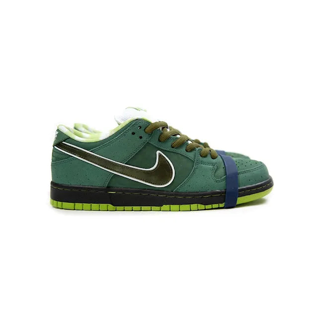 Tênis Verde Nike Dunk Low Concepts Lobster Green Visto pelo Lado Direito