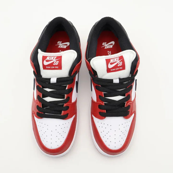Tênis Vermelho Nike Dunk Low Chicago J-Pack Visto Por CIma